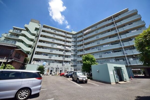 ハイシティプラザ南大泉の物件外観写真